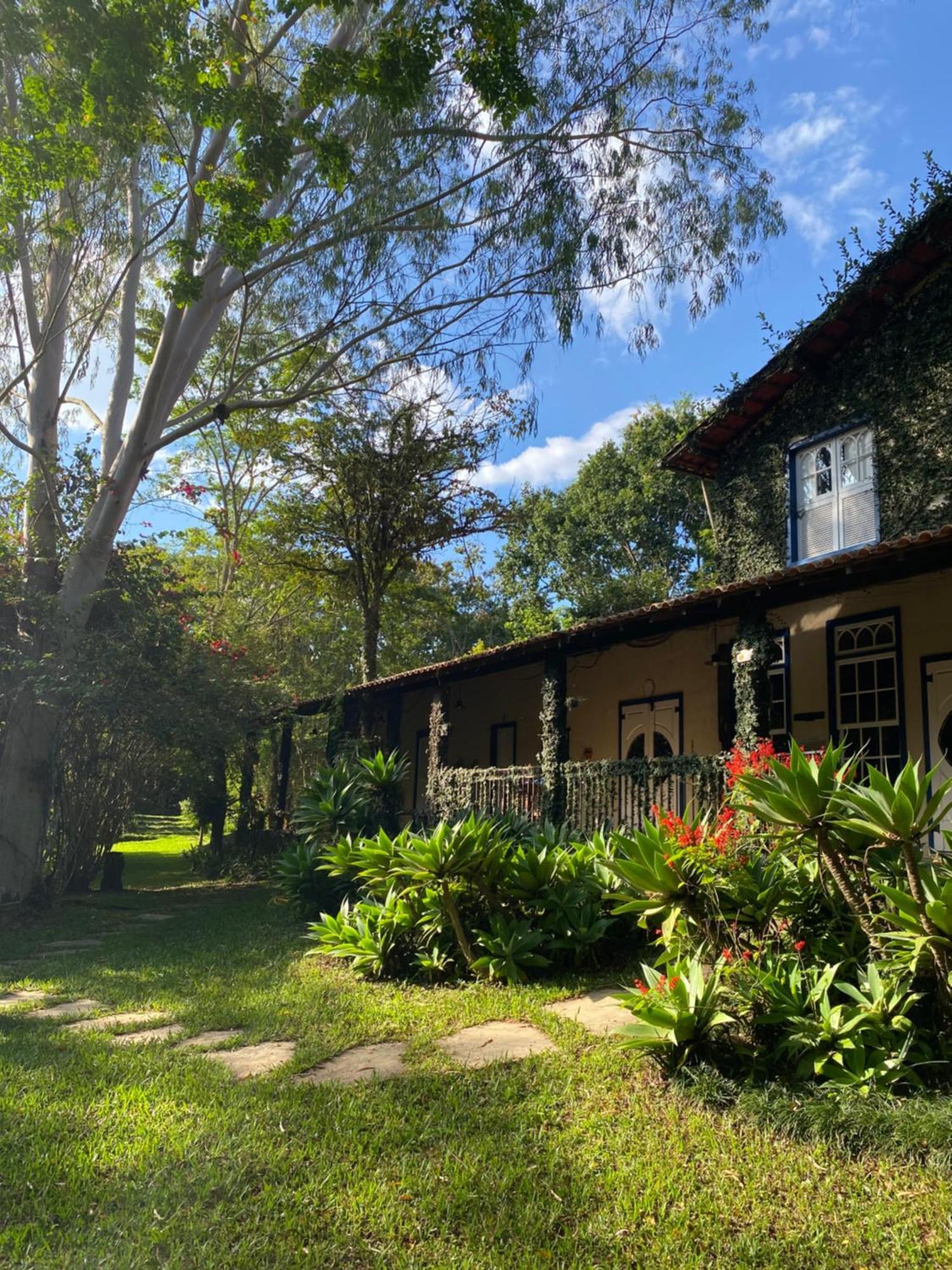 Pousada Flor De Iris São João del Rei Esterno foto